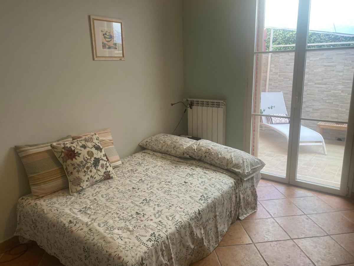 Casa Lucia Private Car Or Motorcycle Park Apartment Lucca Exterior photo